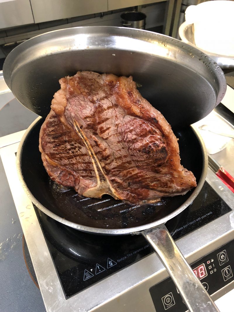 Jak udělat T-Bone steak, resp. jakýkoliv steak s kostí